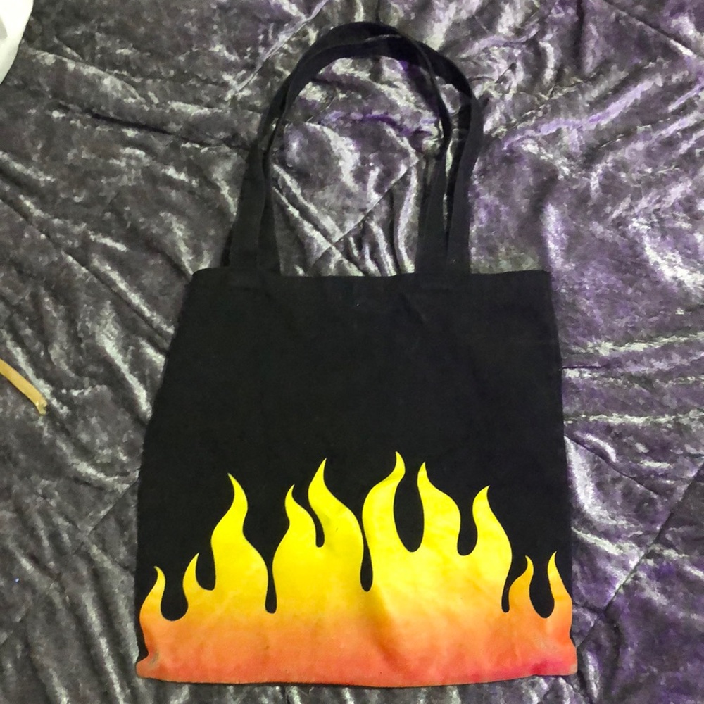 Flames tote bag
